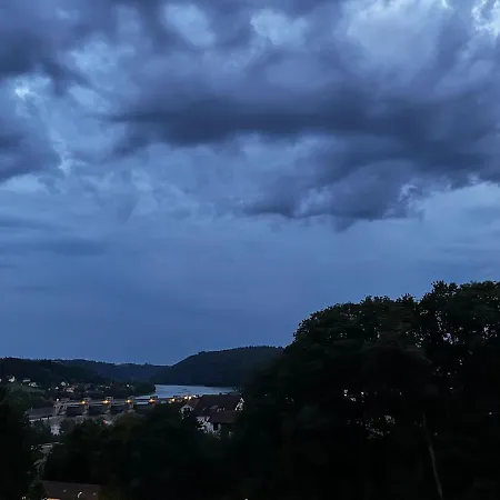 Attraktives Apartment Mit Dem Blick Auf Den Inn Passau Exterior foto