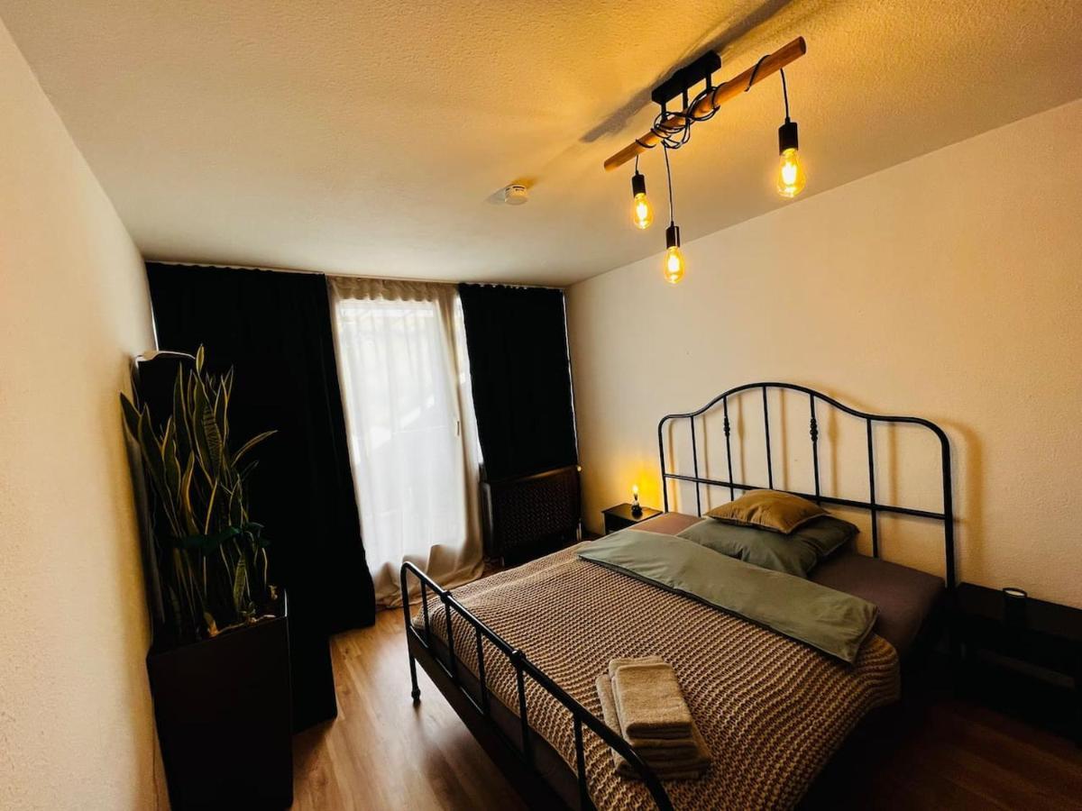 Apartment Attraktives Mit Dem Blick Auf Den